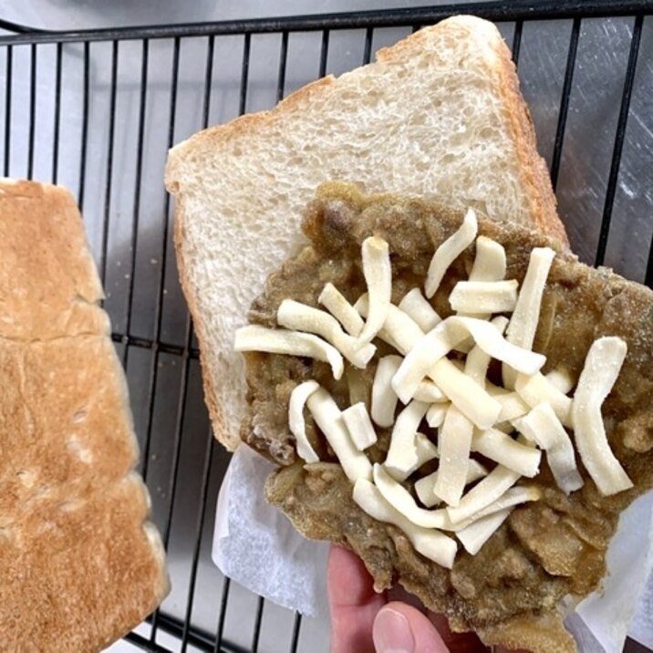 忙しい時に!食パンのっけシート★カレー